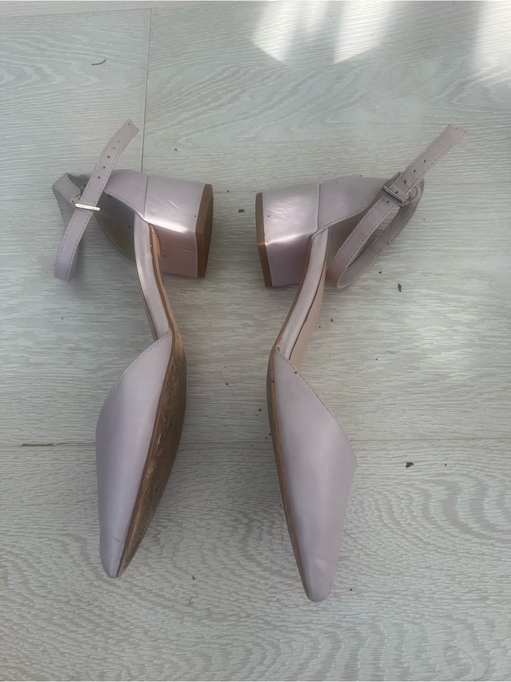 Aldo Lavender Pointed Block Heel Pumps with Ankle Strap - Picture 4 of 6